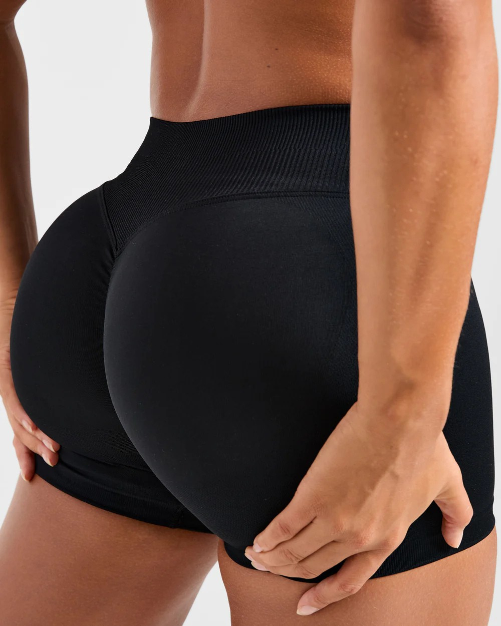 NOVA SCULPT | Sømløs Formende Shorts